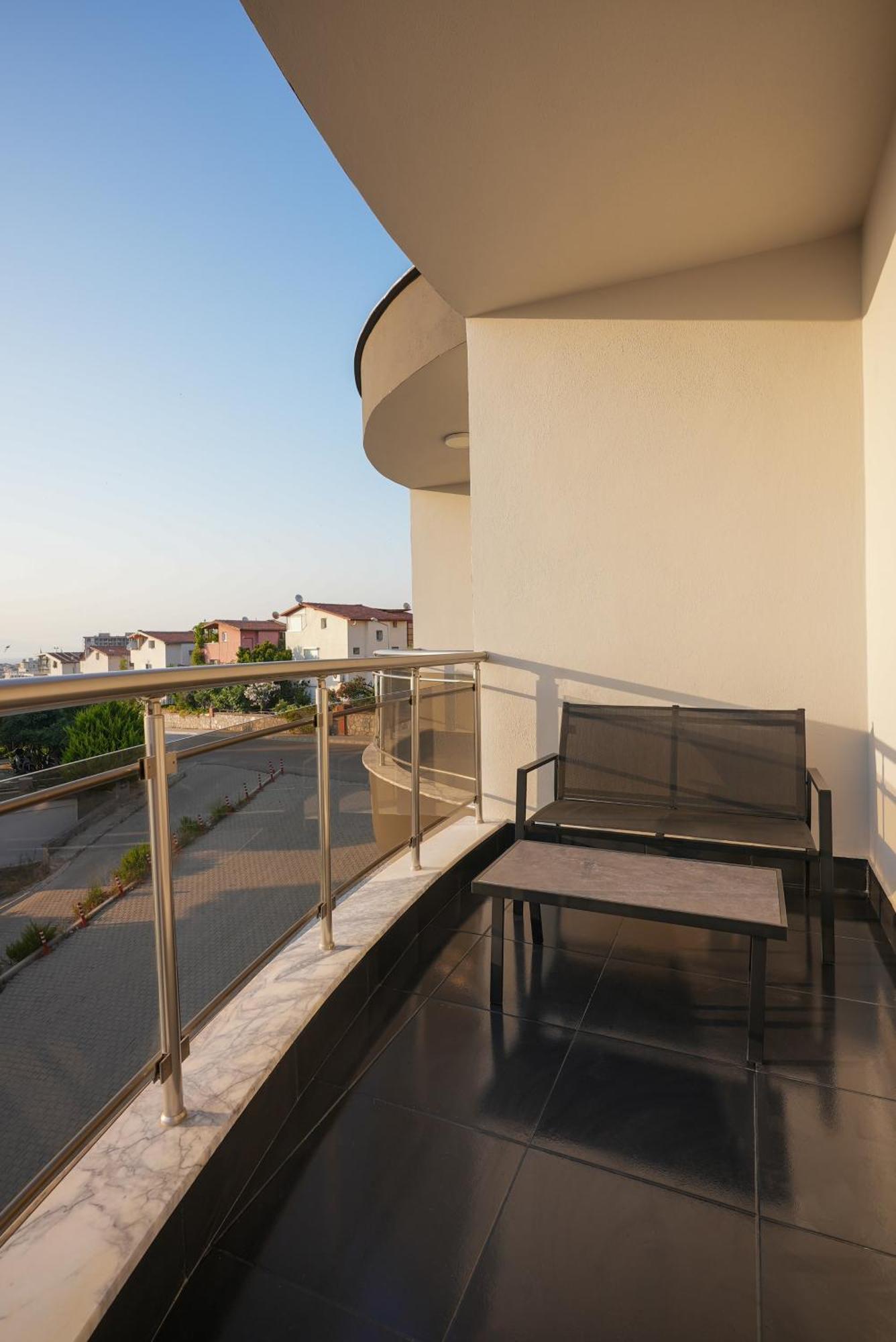 Soul House كوشاداسيه المظهر الخارجي الصورة